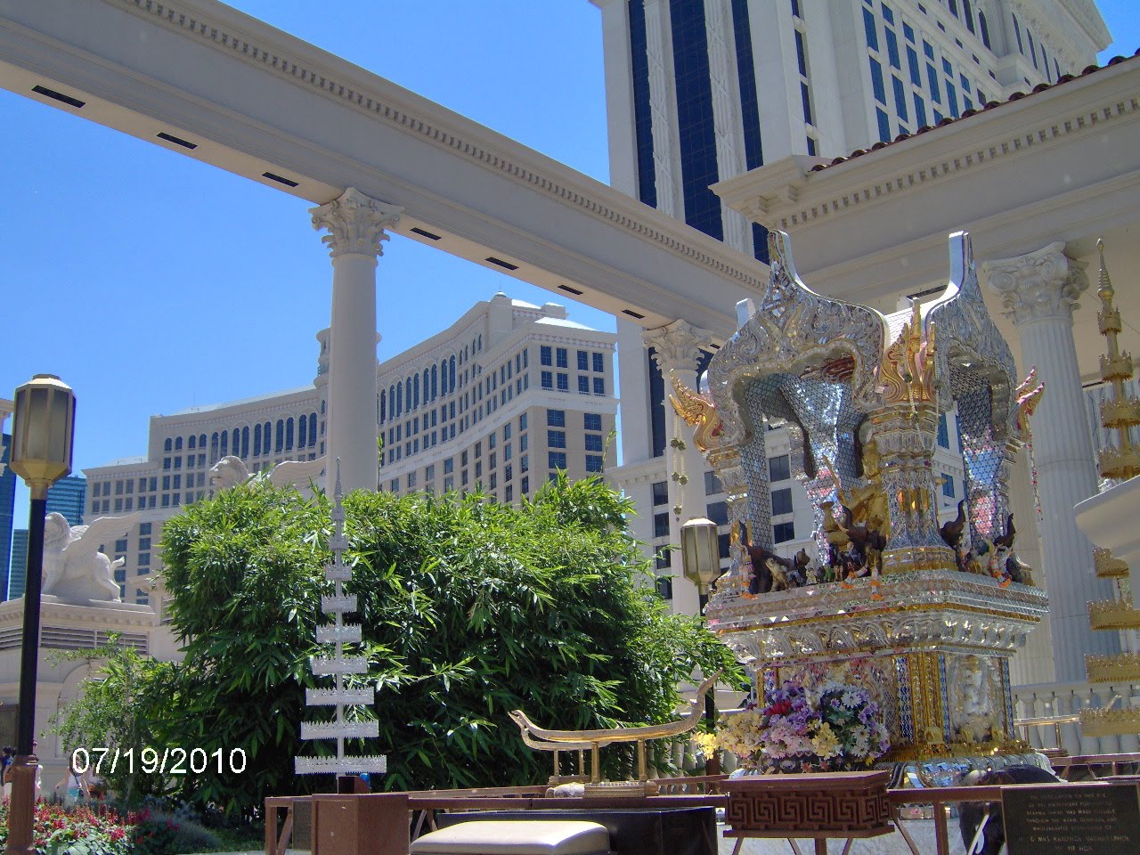 Bamboo Geek Bamboo in Vegas... you heard right...